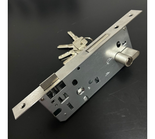 Врезной замок для двери 8545 с язычком 