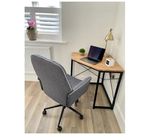 Комп’ютерний стіл кутовий