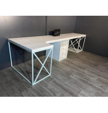 Письменный стол 70х111х90 см