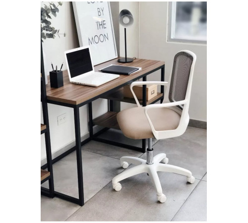 Стіл домашній з двома полицями — 135×60×76 см