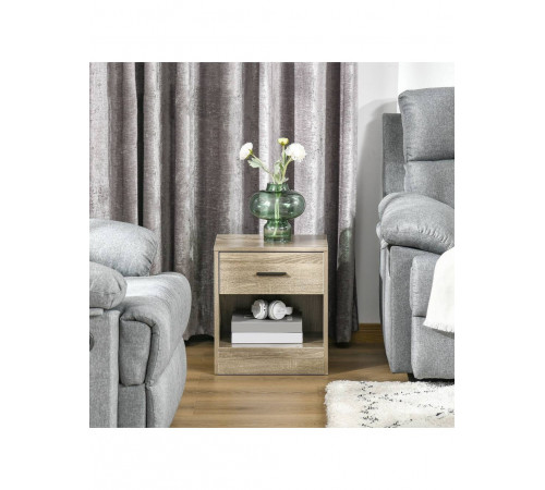 Маленькая тумбочка с открытой полкой