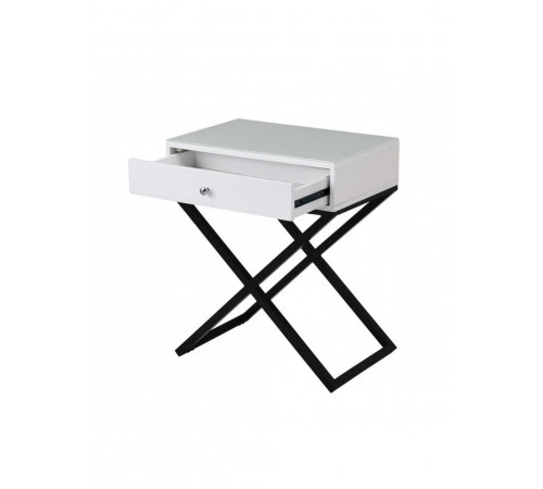 Тумбочка с металлической крестовиной