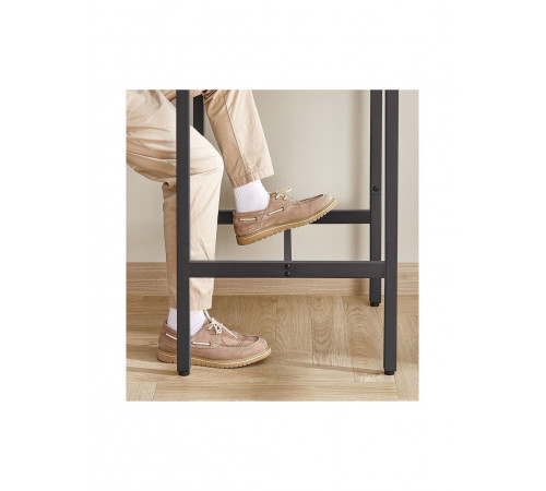 Барний стіл із металевим каркасом