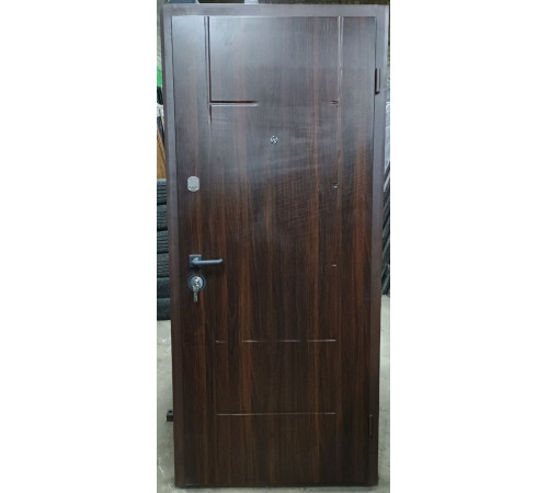 Вхідні двері Вікторія