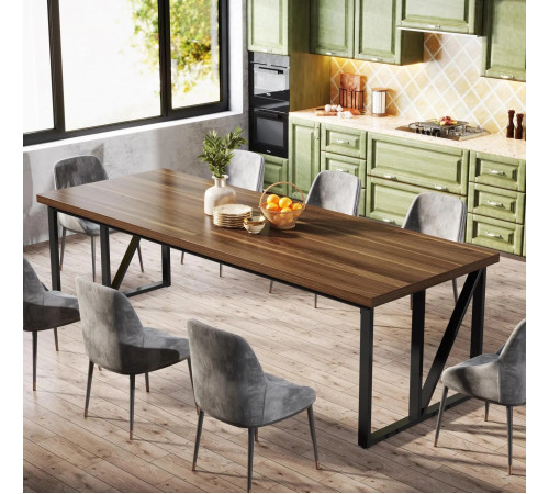 Обідній стіл — ідеальний для великих компаній