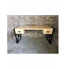 Письмовий стіл