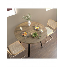 Круглий обідній стіл