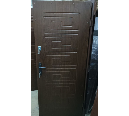 Вхідні двері Вулкан