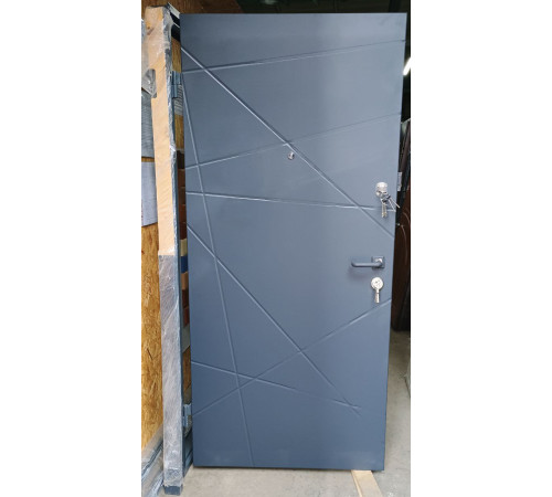 Входная дверь Победа