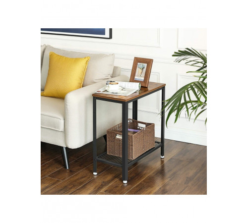 Тумбочка з металевим каркасом та сітчастою полицею