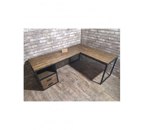 Письмовий стіл із висувними ящиками