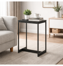 Вузький столик