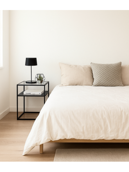 Приставний столик Ada Blackened Приставний столик Ada Blackened