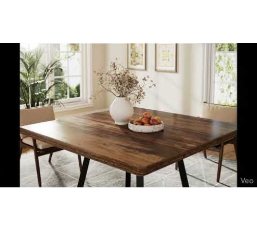 Квадратный обеденный стол на 4 персоны