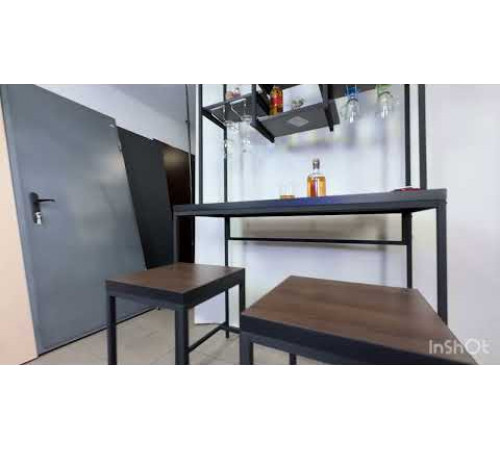 Барный комплект лофт: стол и 2 стулья – стильное решение для вашего пространства.