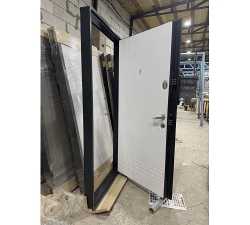 Вхідні двері Магнат  2050х960 мм ліві