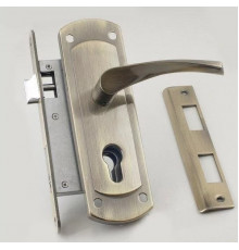 Врезной замок с ручкой Imperial 63213 AB