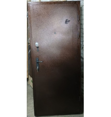 Входная дверь