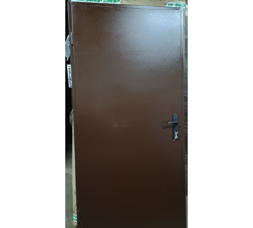 Вхідні технічні двері