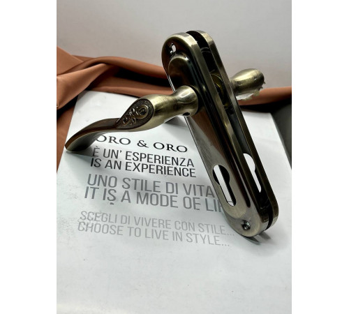 Дверные ручки IMPERIAL GLORIA 62 BK AB