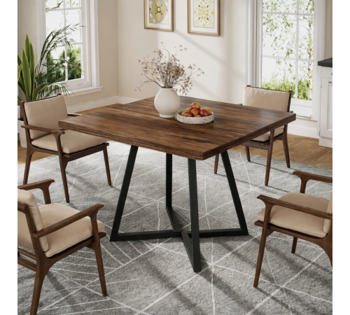 Квадратный обеденный стол на 4 персоны