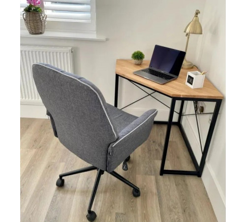 Компьютерный стол угловой