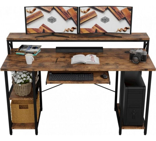 Компьютерный стол на металлической основе