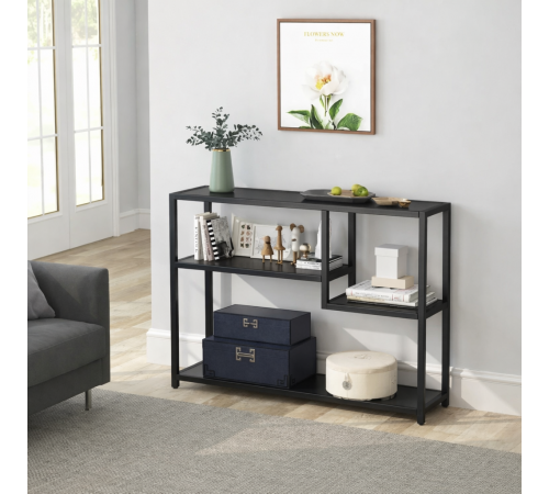 Консольний стіл у передпокої з полицями для зберігання
