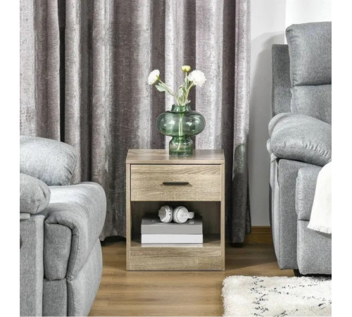 Маленькая тумбочка с открытой полкой