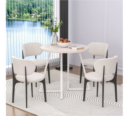 Небольшой круглый обеденный стол на 4 человека