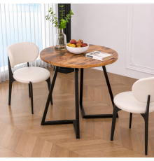 Небольшой круглый обеденный стол на 4 человека