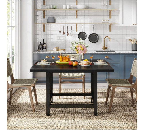 Обідній стіл квадратний