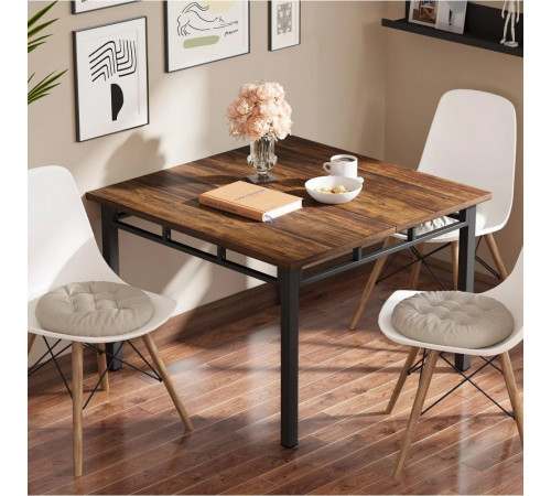 Обеденный стол на 4 человека