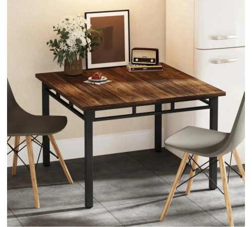 Обеденный стол на 4 человека