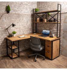 Письменный стол с выдвижными ящиками