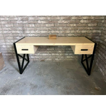 Письмовий стіл