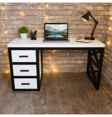 Письменный стол