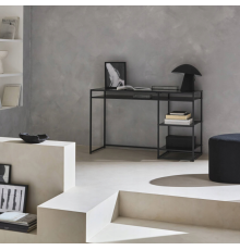 Письмовий стіл з 2 полицями