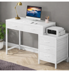 Письменный стол с выдвижными ящиками