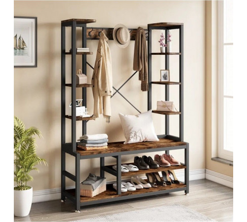 Прихожая со скамейкой и местом для хранения обуви