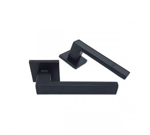 Дверна ручка KEDR ULTRA R21.810 MBP/BL: Total Black на тонкій розетці