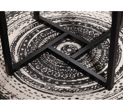 Стол на 5 человек 80×80 для гостиной