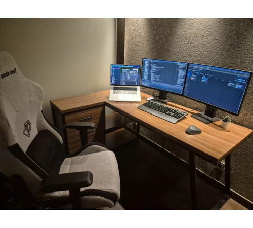 Стол L-образный с 3 ящиками и полками – 135×50×75 см.