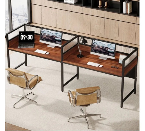 Стіл для двох з перегородкою