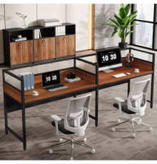 Стіл для двох осіб з панеллю конфіденційності