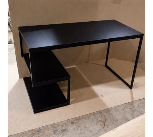 Стол письменный MSMLOFT с металлическим каркасом – 120×60×75 см.