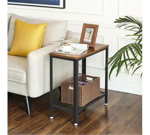 Тумбочка с металлическим каркасом и сетчатой полкой